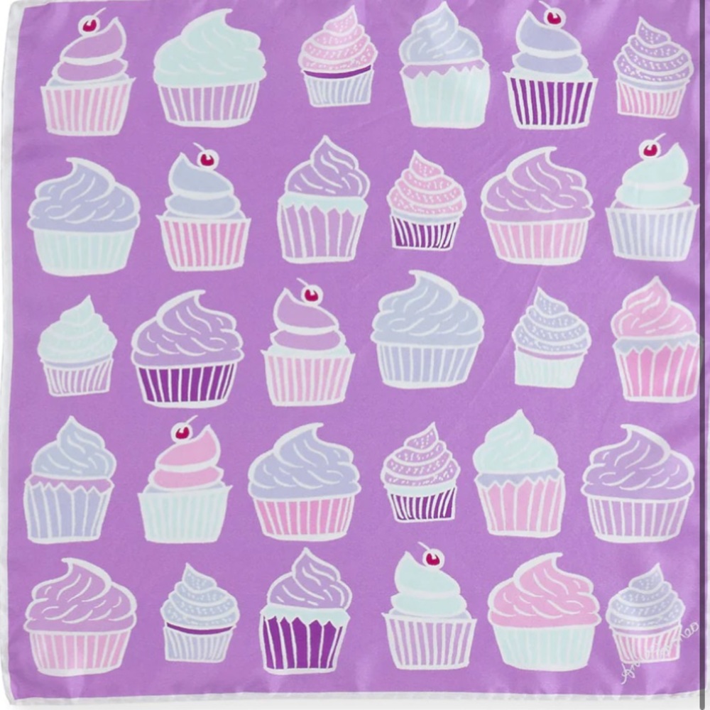 NWT Anna Coroneo Cupcake Scarf-Lilac